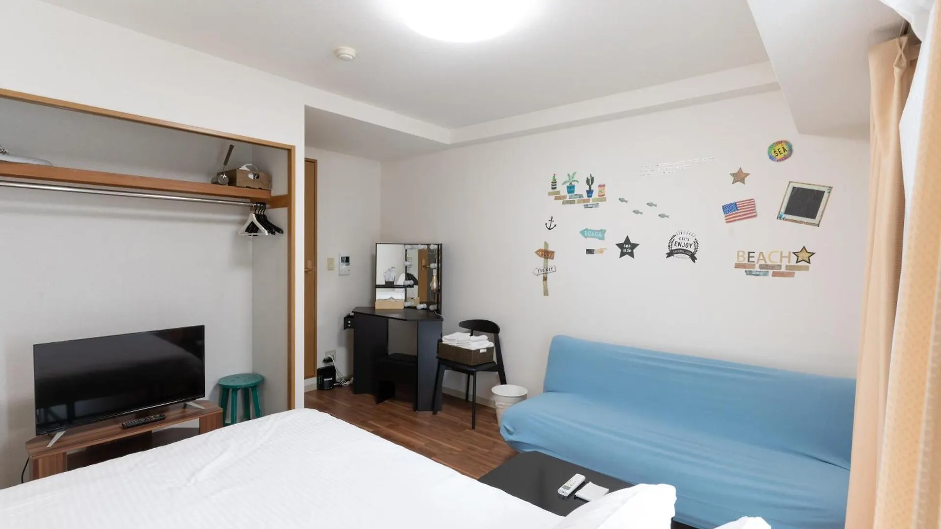 コンフィデンスロン302 Apartman Oszaka