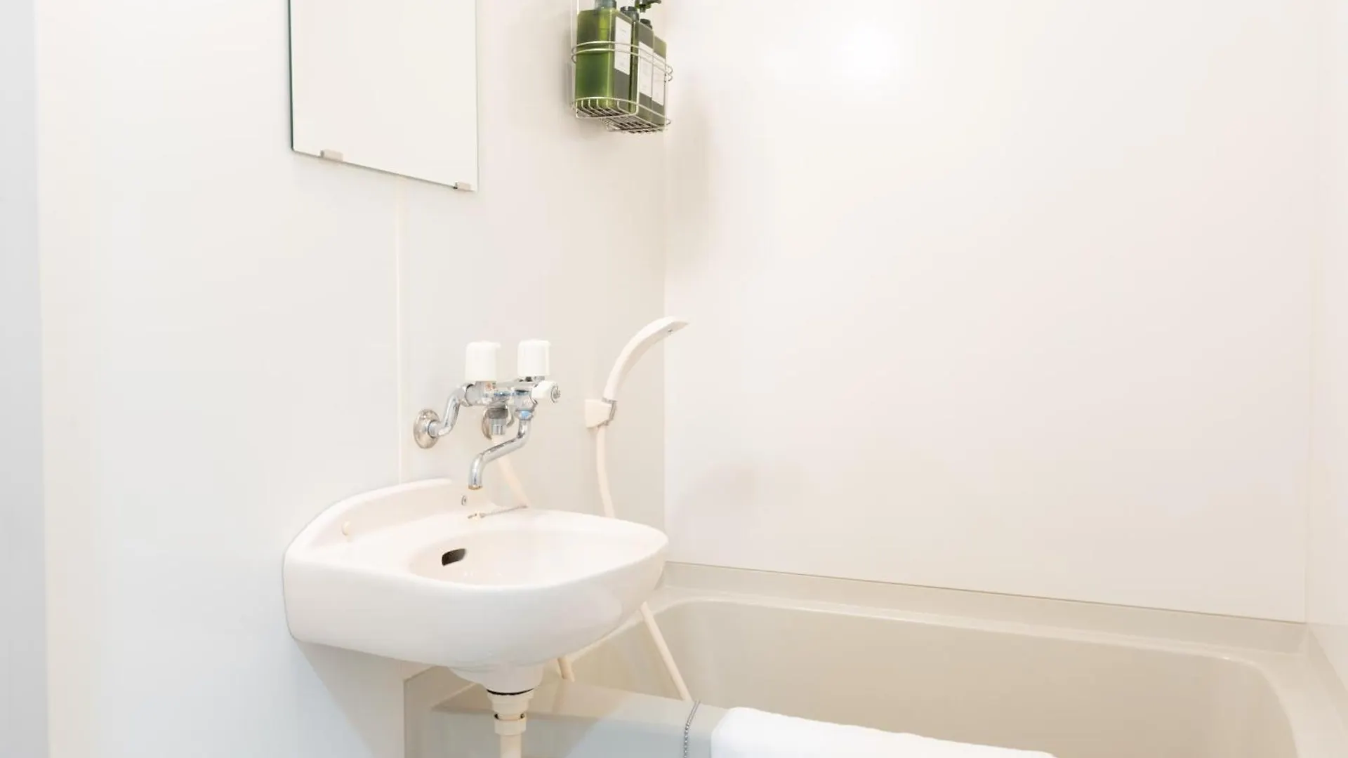 コンフィデンスロン302 Apartman Oszaka